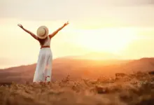 一种很绝的认知：谁痛苦，谁需要，谁主动，谁改变